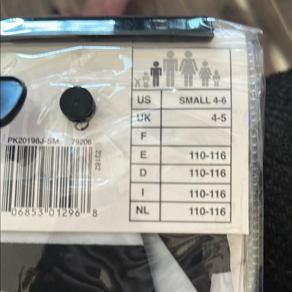 Prisoner Costume Child Small Kit NIB​ - Picture 3 of 3